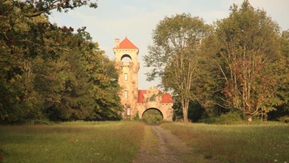 The Testimonial Gatehouse in New Paltz. (photo by Al Alexsa)