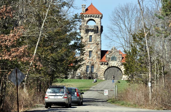 Cars parked near the Testimonial Gatehouse in New Paltz. (photo by Lauren Thomas)