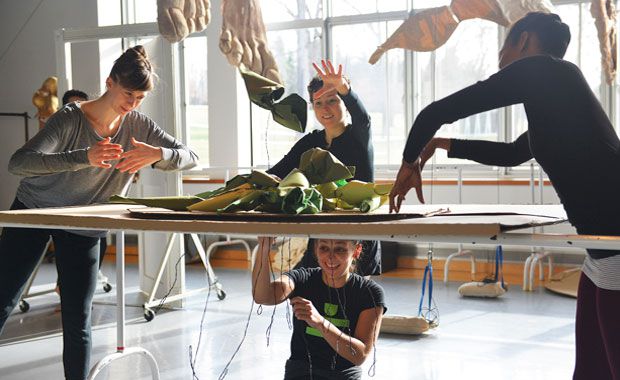 Dancers rehearsing Fantasque (photo by Stephanie Berger)