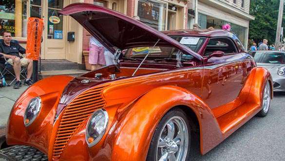 Hotrods on a hot day in Saugerties. (photo by Robert Ford)