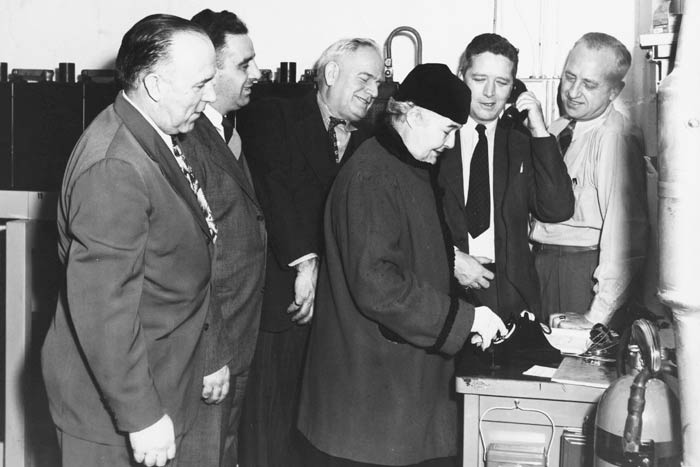 Marion Bullard and the Boys. (HSW Archives)