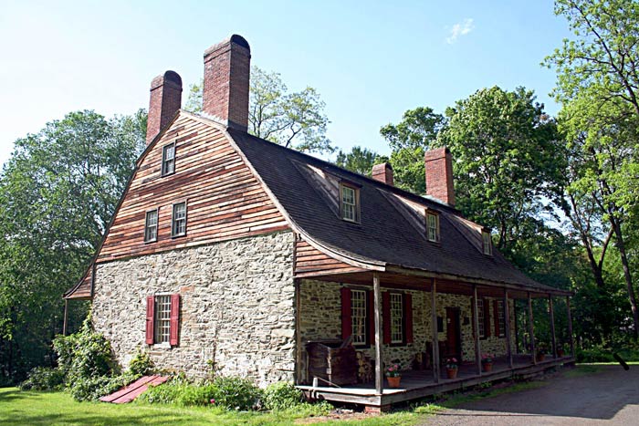 Mount Gulian served as Continental Army headquarters of patriot general Fredrich von Steuben from 1782 to ’83. After the American victory at Yorktown, General von Steuben and other American officers created the Society of the Cincinnati at the site, America’s first veterans’ fraternal organization. (photo by Rolf Müller)